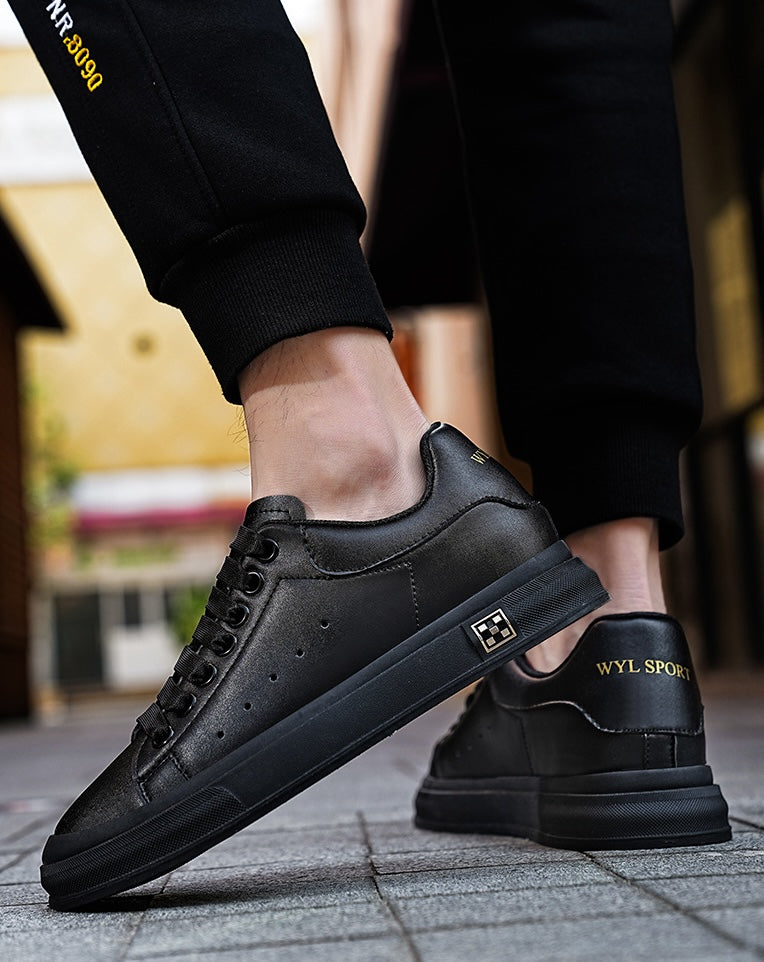 Herresneakers med Skjult 6 cm Løft – Tidløs Stil i Hvit eller Svart (Str. 37–46)