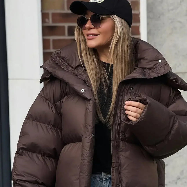 Kort Bomullsjakke for Dame – Hettejakke med Ståkrage | Løs & Elegant til Høst og Vinter