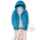 Innsjøblå med hette / S