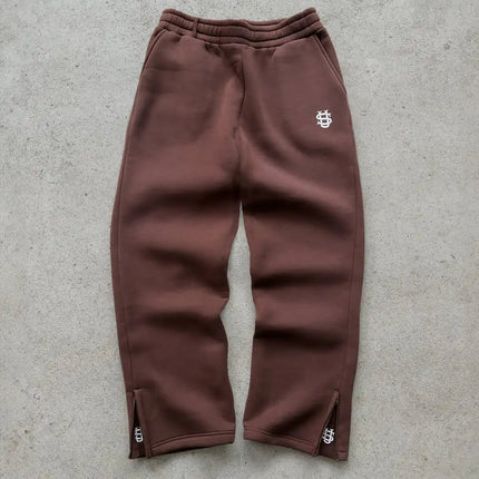 Trendy Joggebukser for Menn og Kvinner – Løse Wide Leg Sweatpants med Brodert Logo og Lommer | Streetwear & Komfort i Ett