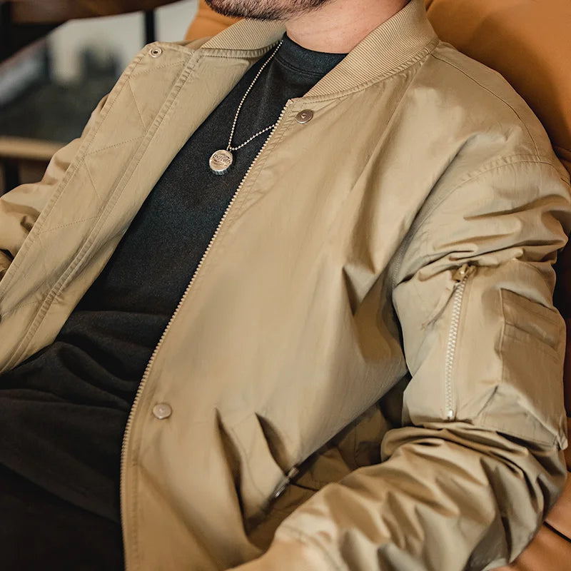 Herre Bomberjakke – Khaki MA-1 Flight Jacket | Klassisk Pilotstil med Baseballkrage