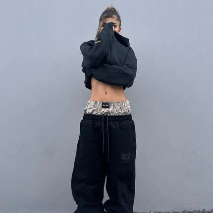 Vintage Harajuku Sweatpants – Broderte Unisex Bukser med Høyt Liv & Vide Ben | Streetwear & Hip Hop Stil