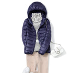 Marineblå med hette / S