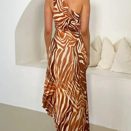 Sommerkjole med Én Skulder og Snøring – Sexy og Elegant Lang Kjole med Plissert og Ujevn Kant