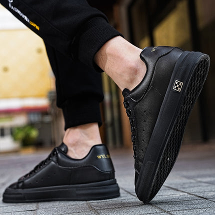 Herresneakers med Skjult 6 cm Løft – Tidløs Stil i Hvit eller Svart (Str. 37–46)