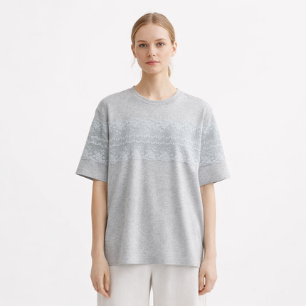 Strikket T-skjorte til Dame – Elegant Blonde Detalj & Premium Sommerstil