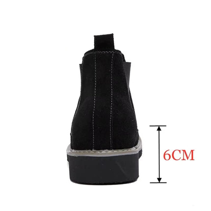 Høydeøkende Herreboots i Semsket Skinn – Chelsea-inspirerte Ankelstøvler med Skjult Hælløft på 6 cm